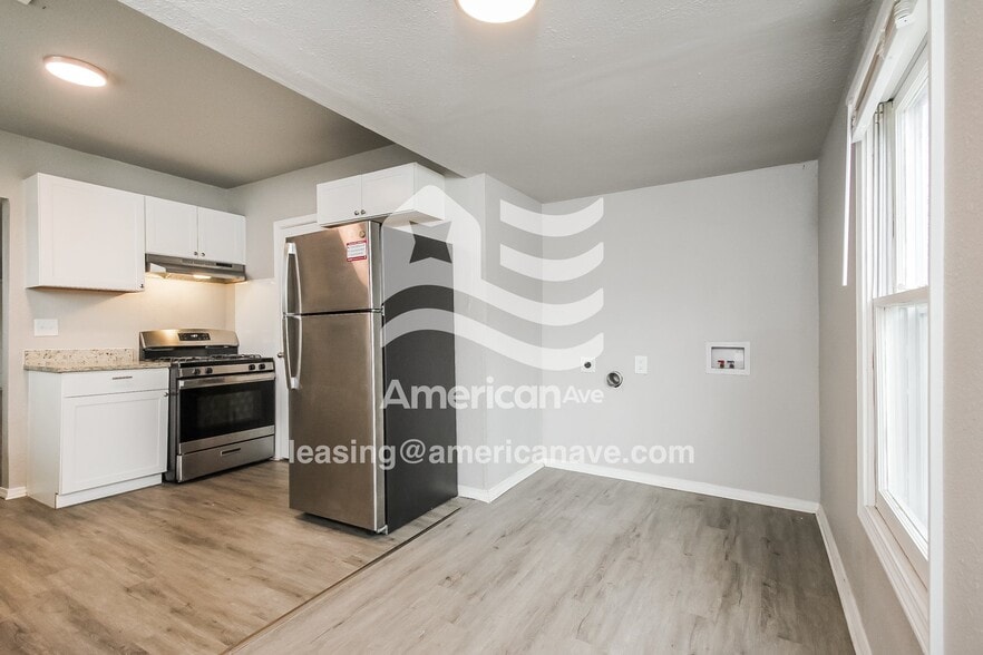 Building Photo - 1623 N Atlanta Ct