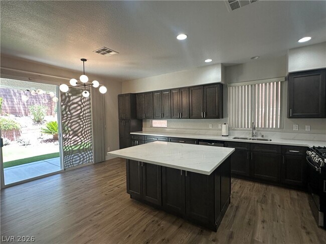 Building Photo - 11126 Evvie Ln