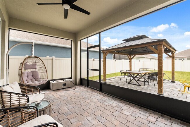 Building Photo - 1713 Pasture Lp