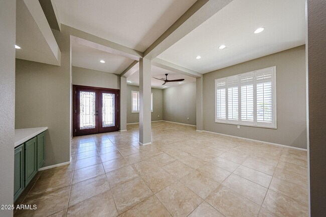 Building Photo - 13507 W Sky Hawk Dr