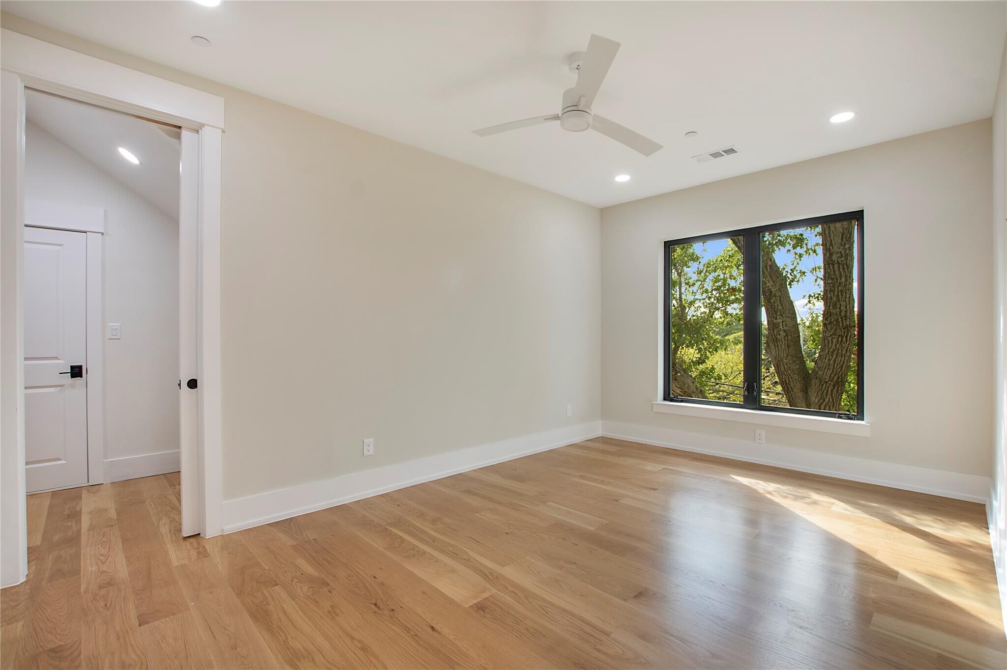 Building Photo - 4208 Allencrest Ln