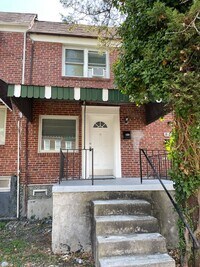 Building Photo - Two-Bedroom Home in Baltimore