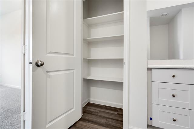 Building Photo - 4948 Redhead Dr