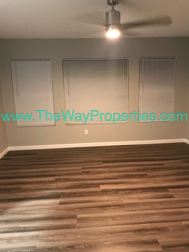 Building Photo - 15074 Rushill Ct