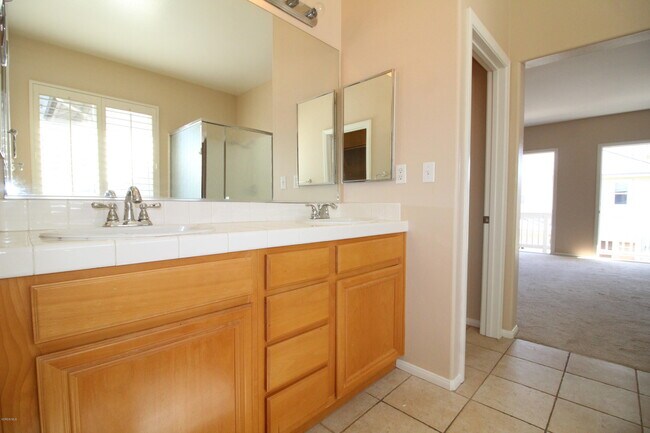Building Photo - 785 E Port Hueneme Rd
