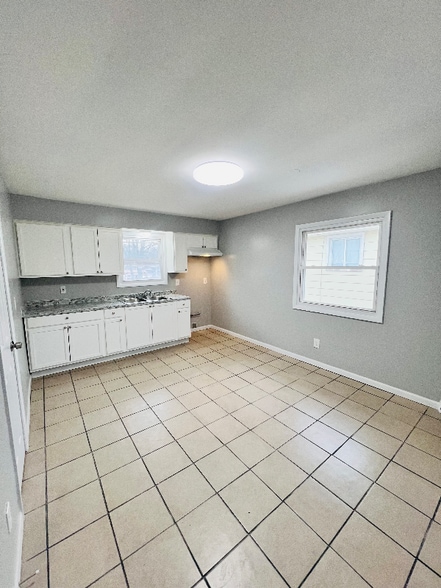 Building Photo - 5744A N 65th St