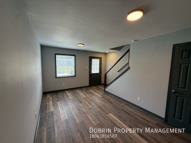 Building Photo - 1707 Colorado Ave