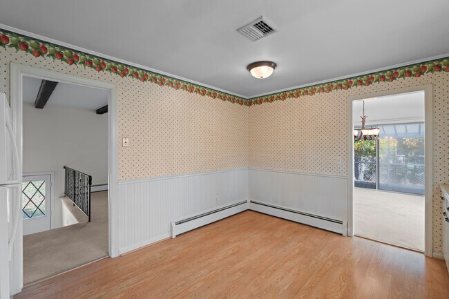 Building Photo - 3 Parsell Ln