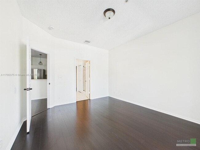 Building Photo - 112 Lighthouse Cir