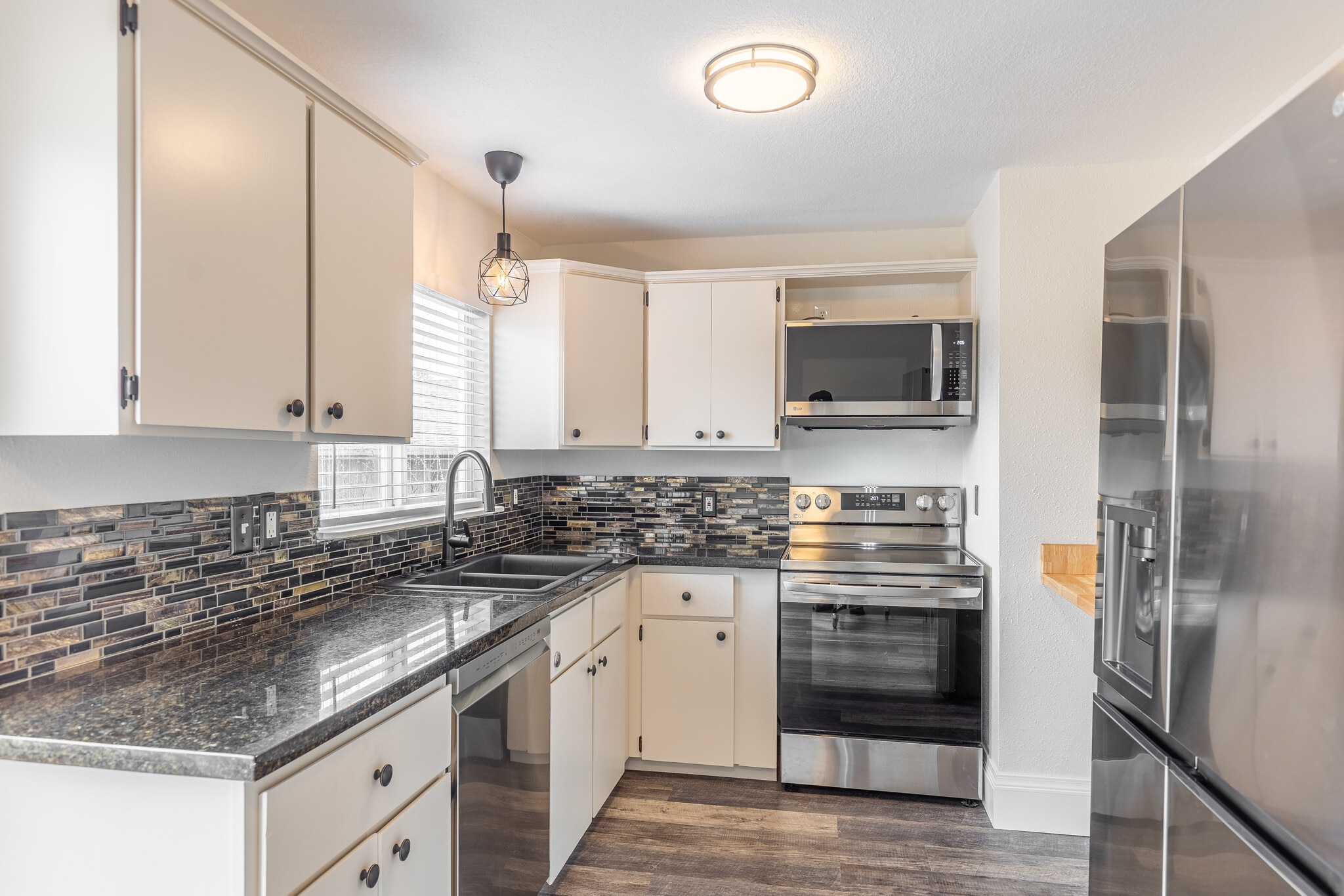 Vic I - 1144 SE 85th Ave