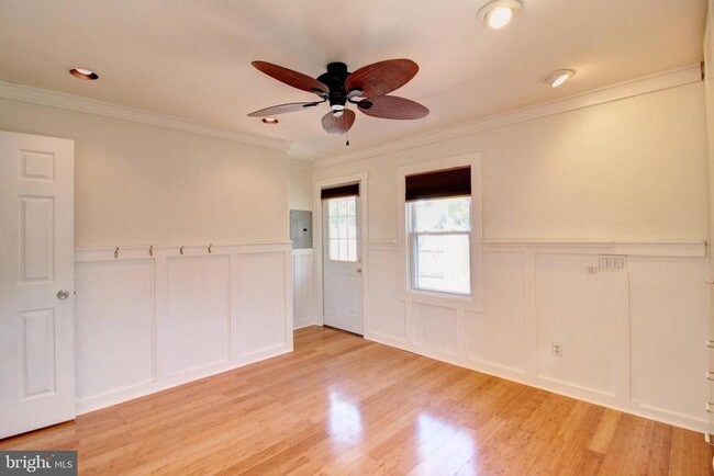 Building Photo - 435 Carrollton Dr