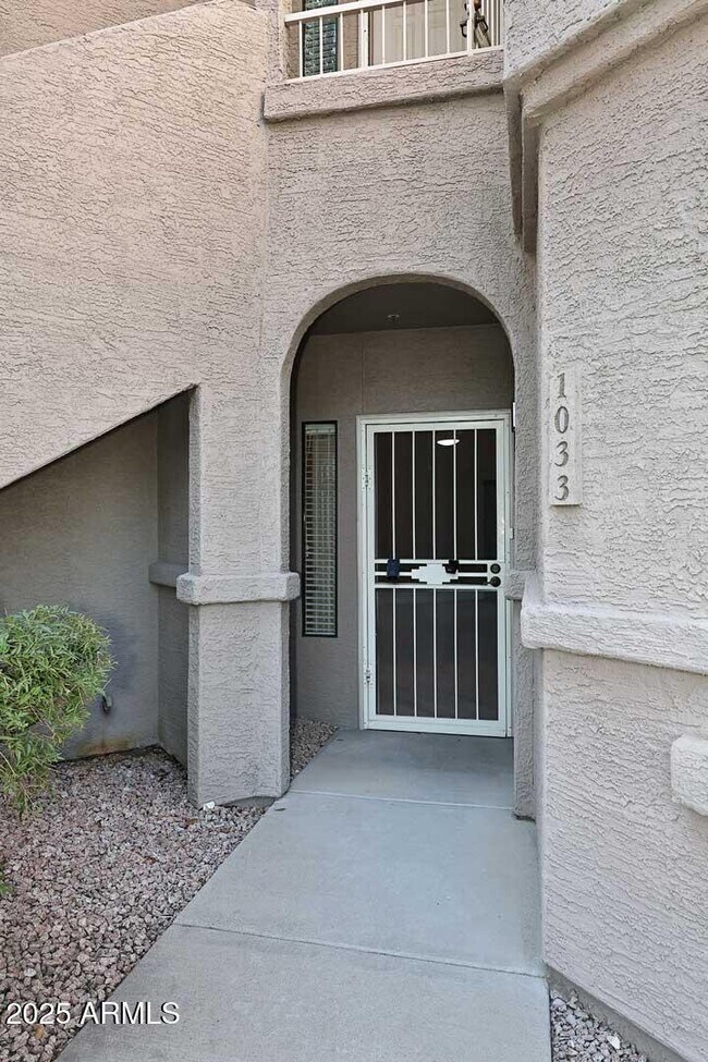 Building Photo - 15050 N Thompson Peak Pkwy