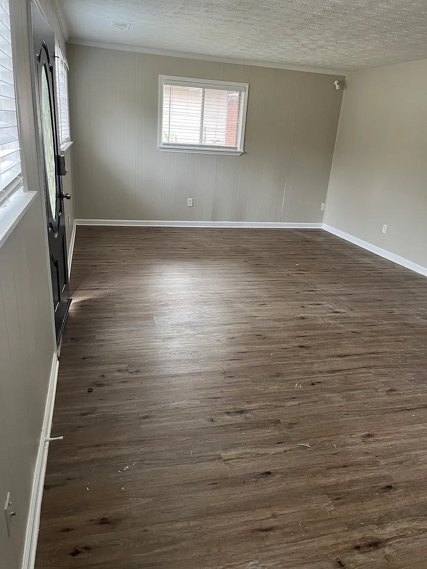 Building Photo - Room in House on Moray St SW