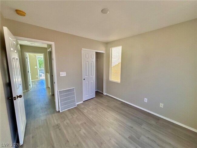 Building Photo - 7432 Decoro St