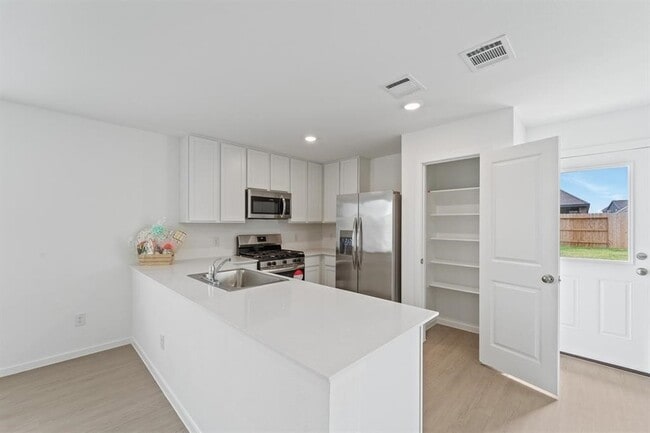 Building Photo - 6318 Marigold Blaze Dr
