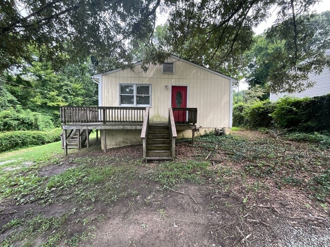Primary Photo - Now Ready in High Point! Fantastic 3 Bedro...