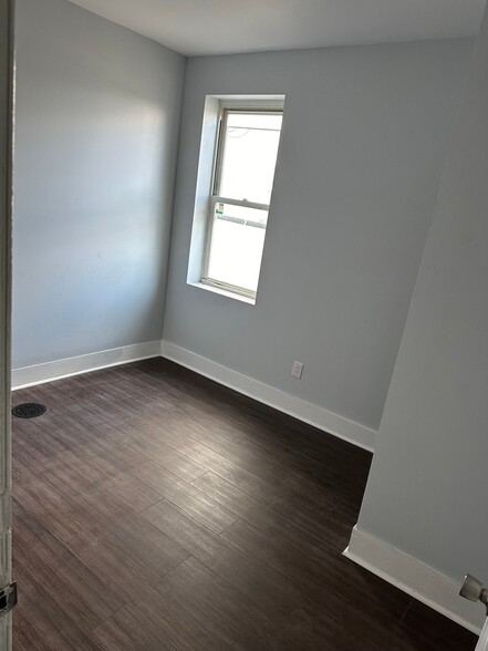 Building Photo - 1461 N Felton St