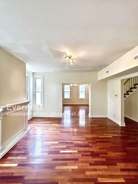 Building Photo - 1402 Ashley St