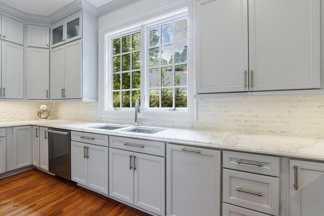 Building Photo - 25 Asheworth Ct NW