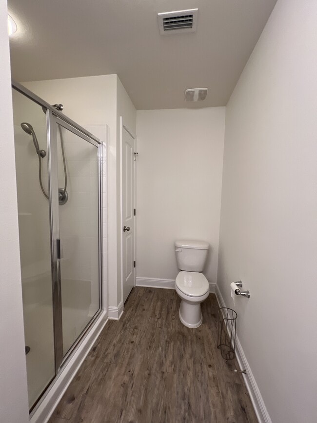 Building Photo - 151 Iron Horse Dr E