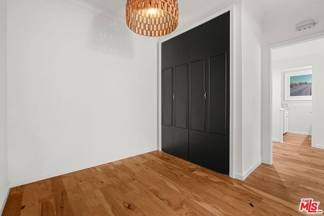 Building Photo - 10671 Holman Ave