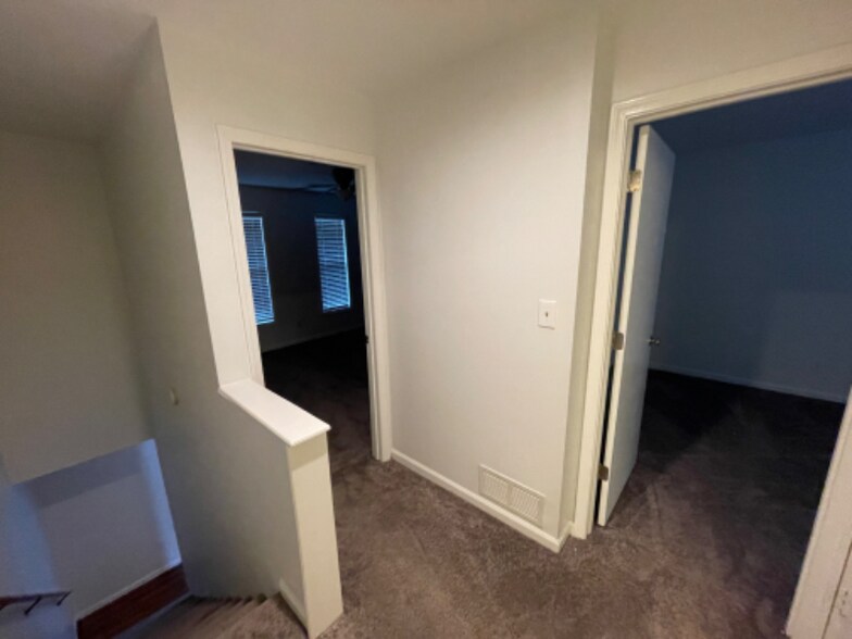 Building Photo - 2521 Pemmican Run