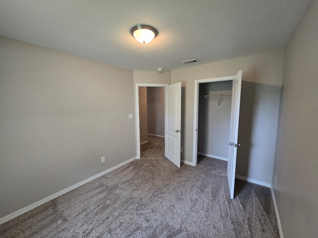 Building Photo - 6562 Tampa Dr