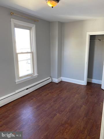 Building Photo - 422 Mulberry St