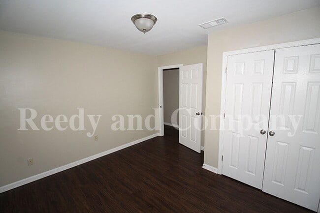 Building Photo - 961 Carrolton Rd