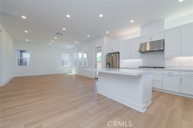 Building Photo - 100 Trask
