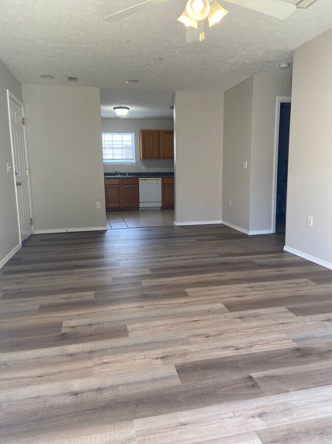 Building Photo - Condominium in Academy Commons