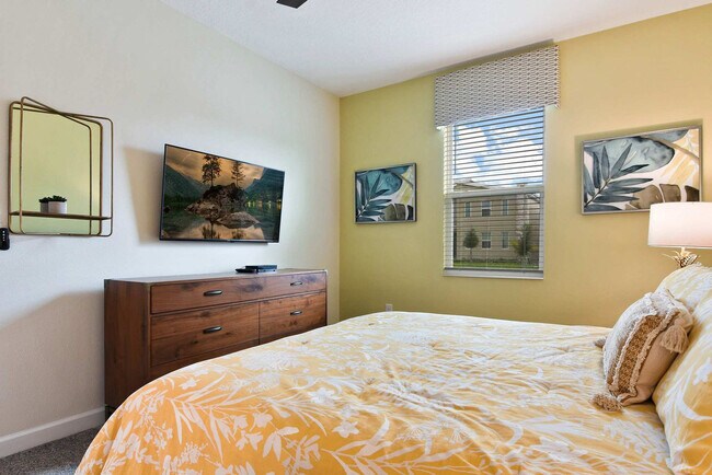 Building Photo - 2873 Bookmark Dr