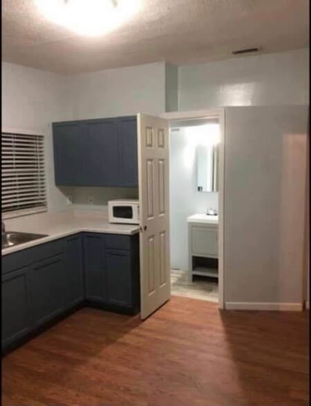 Building Photo - 1510 Egan Dr