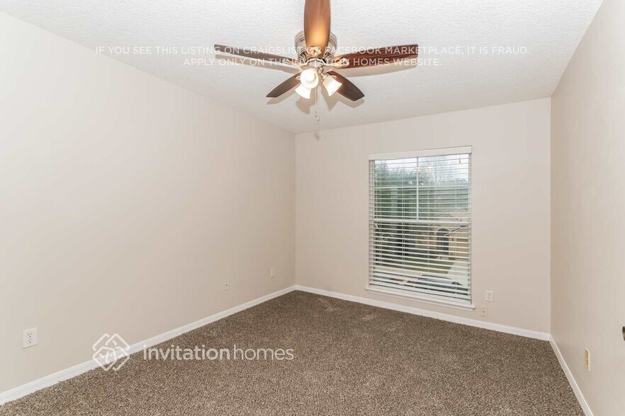 Building Photo - 513 Millstone Dr
