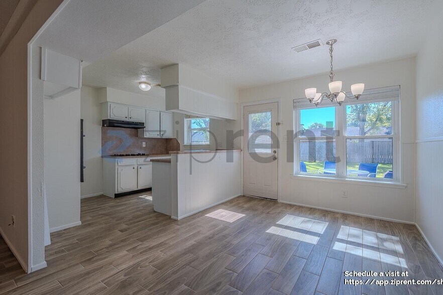 Building Photo - 958 Wavecrest Ln