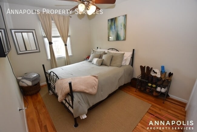 Building Photo - 1206 Cedar Park Rd