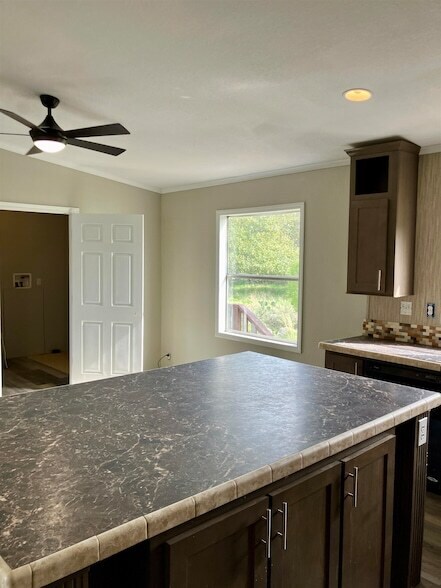 Building Photo - 2203 25th St