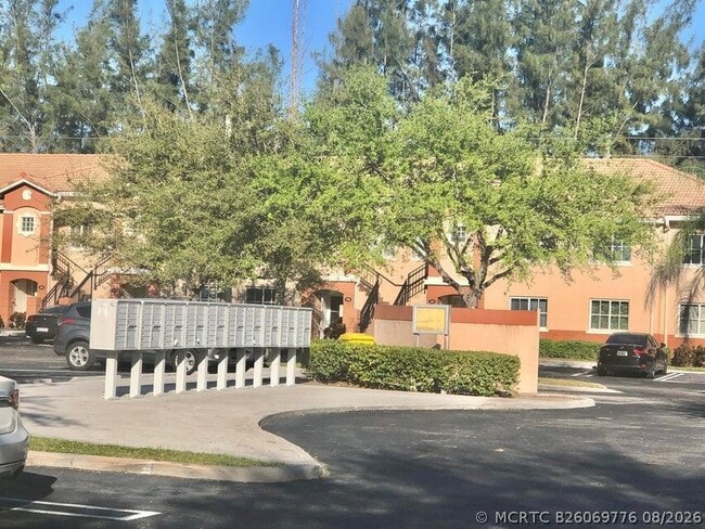 Building Photo - 3740 N Jog Rd