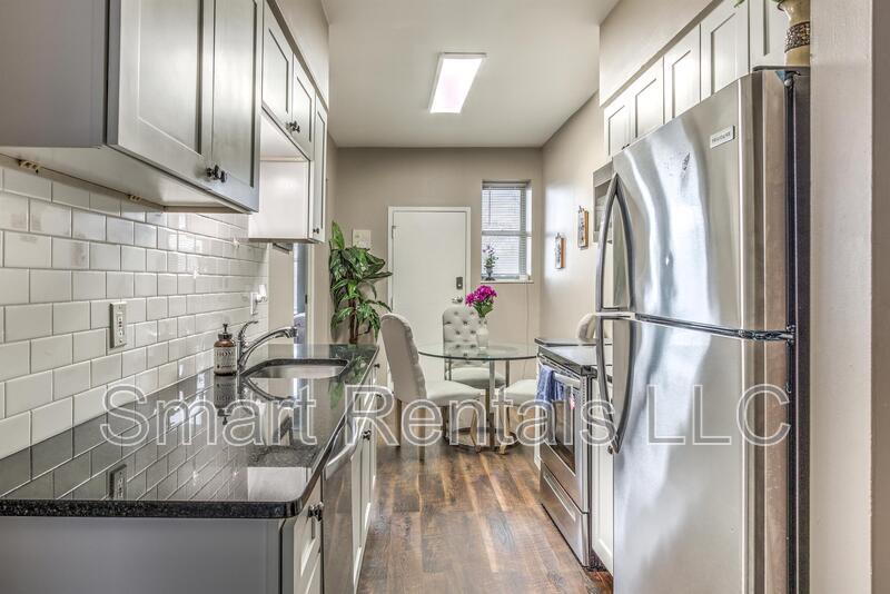 Building Photo - 1646 S 39th St