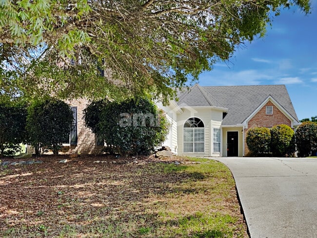 Building Photo - 1552 Armende Cir
