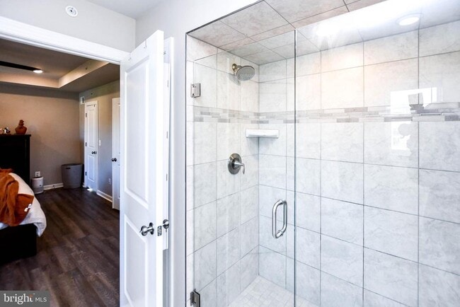 Building Photo - 5692 Stephanie Tessa Way