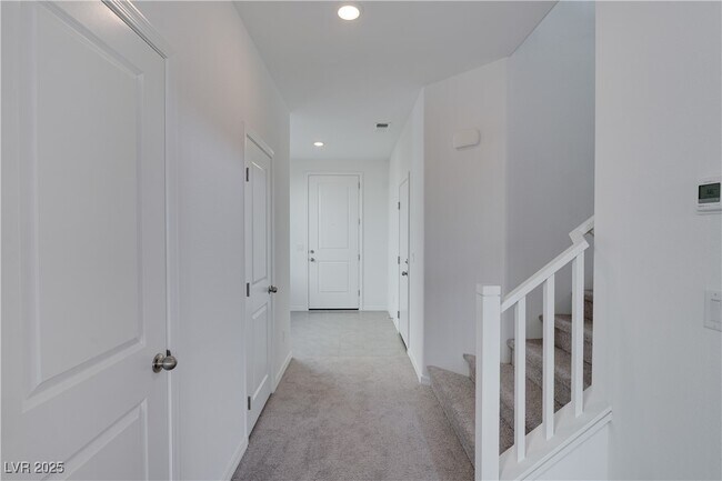 Building Photo - 10339 Dallington St