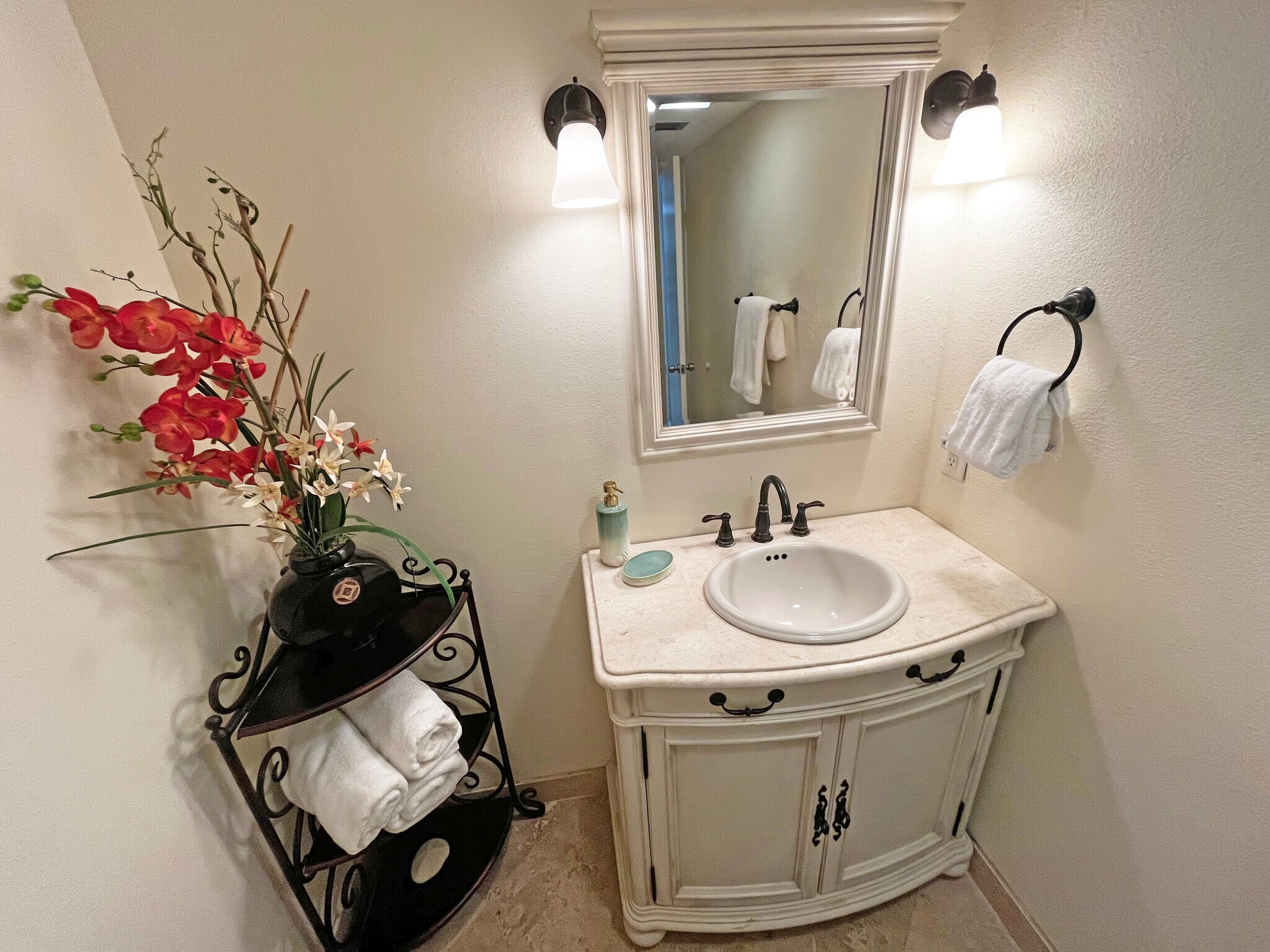 Building Photo - 7175 A1A S