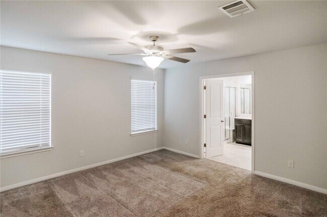 Building Photo - 5713 Pleasanton Pkwy