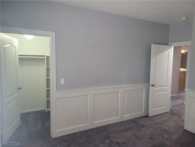 Building Photo - 6917 Cobre Azul Ave