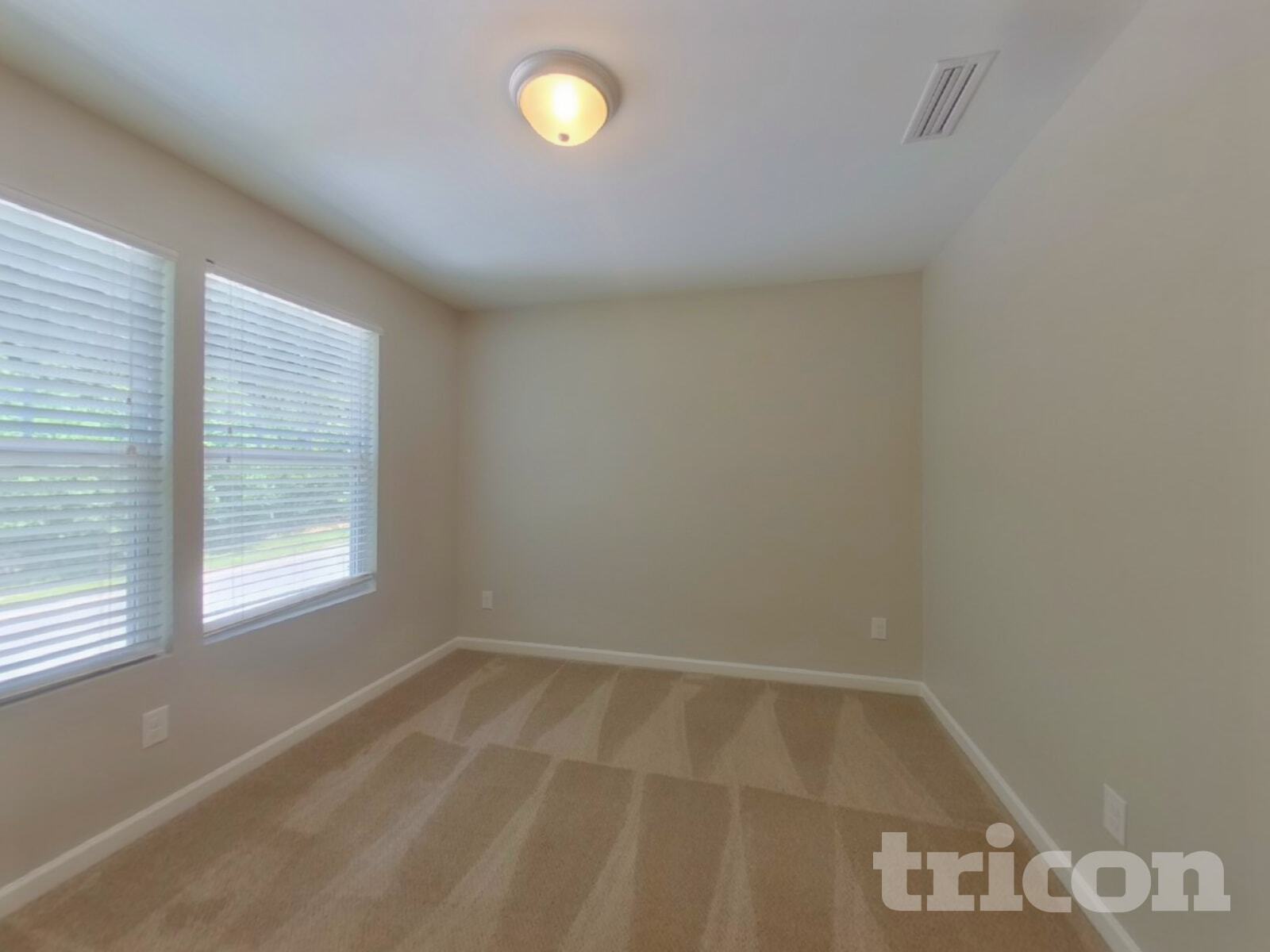 Building Photo - 2480 Marthas Ridge Dr