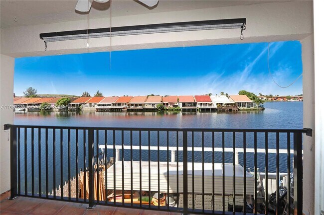 Building Photo - 5530 W 26th Ct