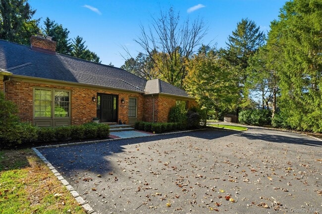 Building Photo - 1120 Cove Edge Rd