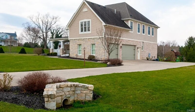 Building Photo - 6589 Rio Vista Ct