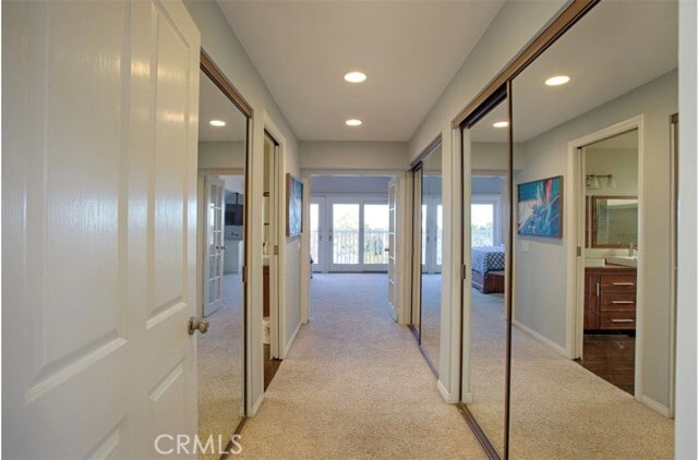 Building Photo - 2123 Yacht Yankee